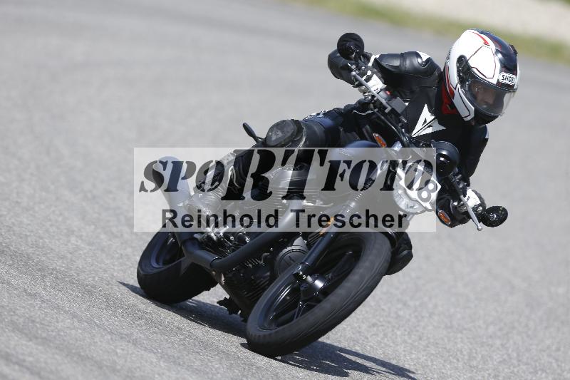 Archiv-2025/09 22.04.2025 Cornu Master School ADR/gruen-vert/18